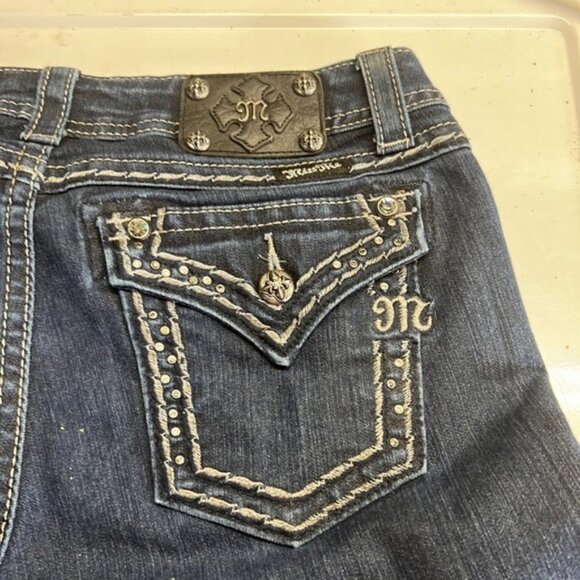 Miss Me easy boot jeans. - Picture 6 of 9